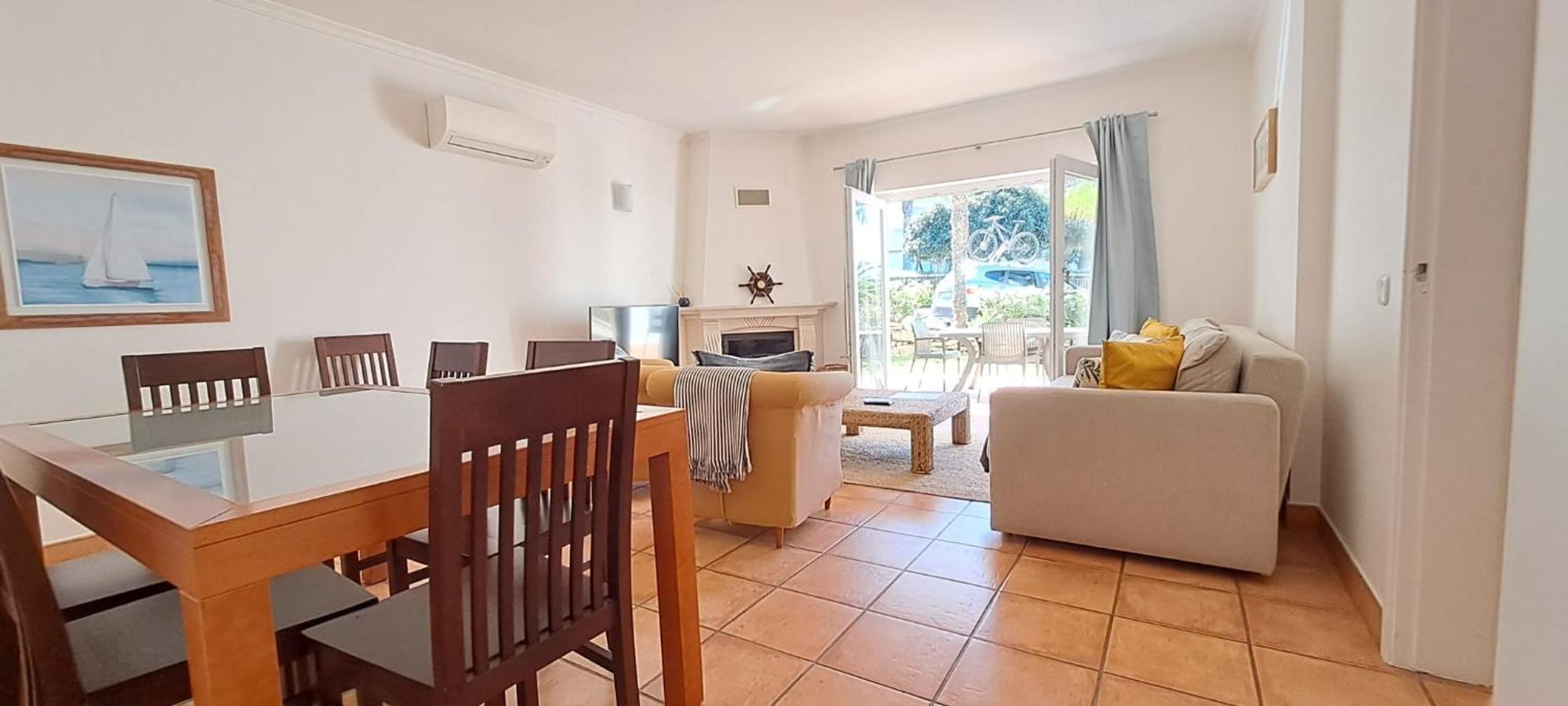 Spacious Apartment near Porto de Mos Beach, Lagos. Exterior foto